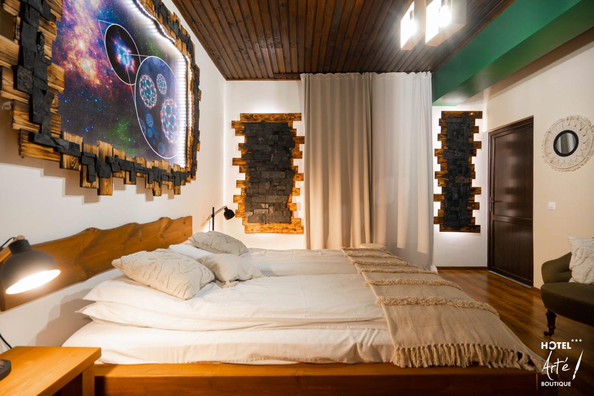 Art'E Boutique Rooms BaileTusnad Exterior foto
