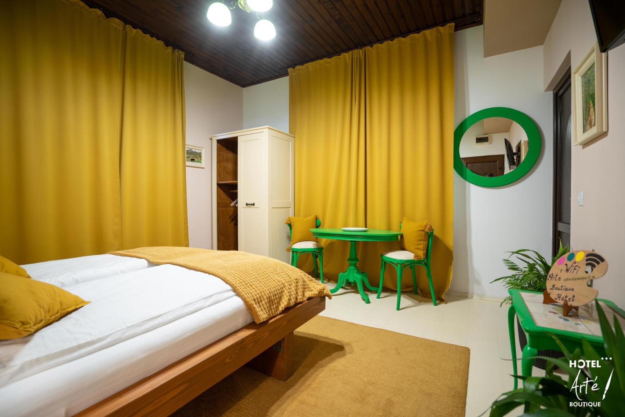 Art'E Boutique Rooms BaileTusnad Exterior foto